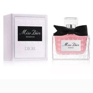 NEW Miss Dior Essence